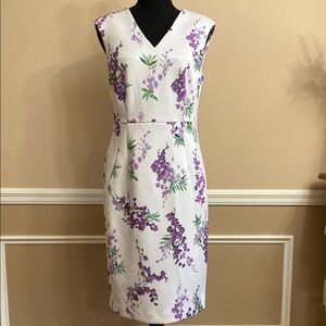 Tahari Floral Sleeveless Dress - White and Purple Size 8 EUC